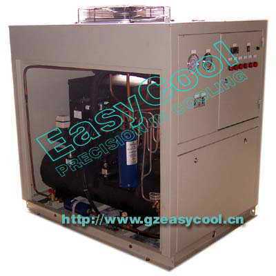 LC系列低温风冷工业冷水机组,低温冷水机,低温冷冻机,依高冷热设备制造厂