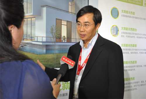李海清总裁接受北京电视台记者采访